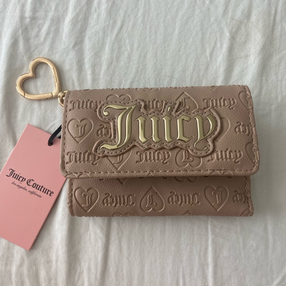 Juicy Couture blush pink and gold wallet with heart keychain